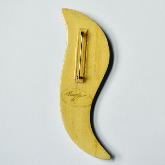 Vintage Toucan Parrot Wooden Brooch Signed Magda K - Picture 3 of 4